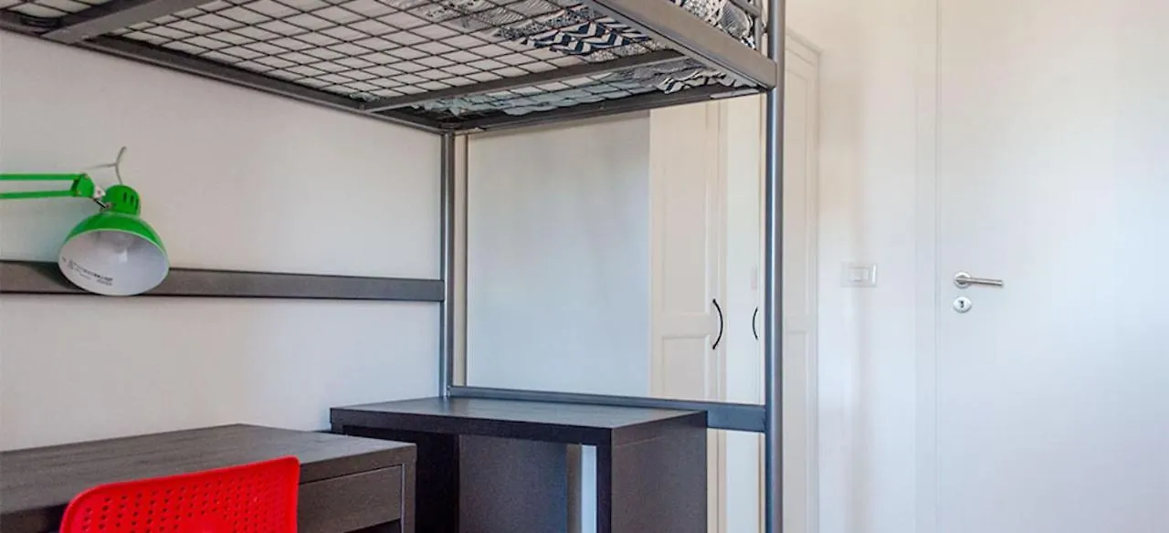 Guest house Kamchu Apartments: Piazza Bologna Rome Italy