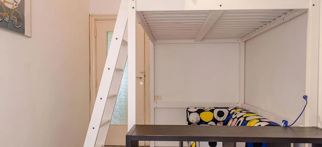Kamchu Apartments: Piazza Bologna Rome Guest house